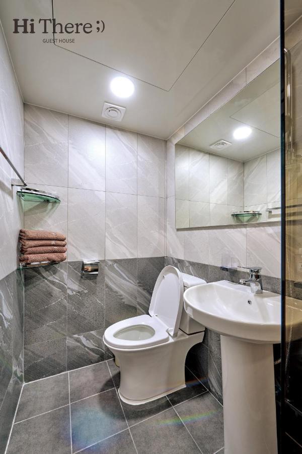 Hithere Guesthouse سيول المظهر الخارجي الصورة